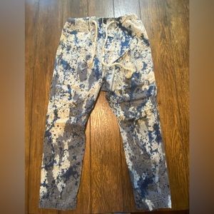 Free People Dr. Collectors Painter Pants Blue And White Bleach Splatter SizeM B8
